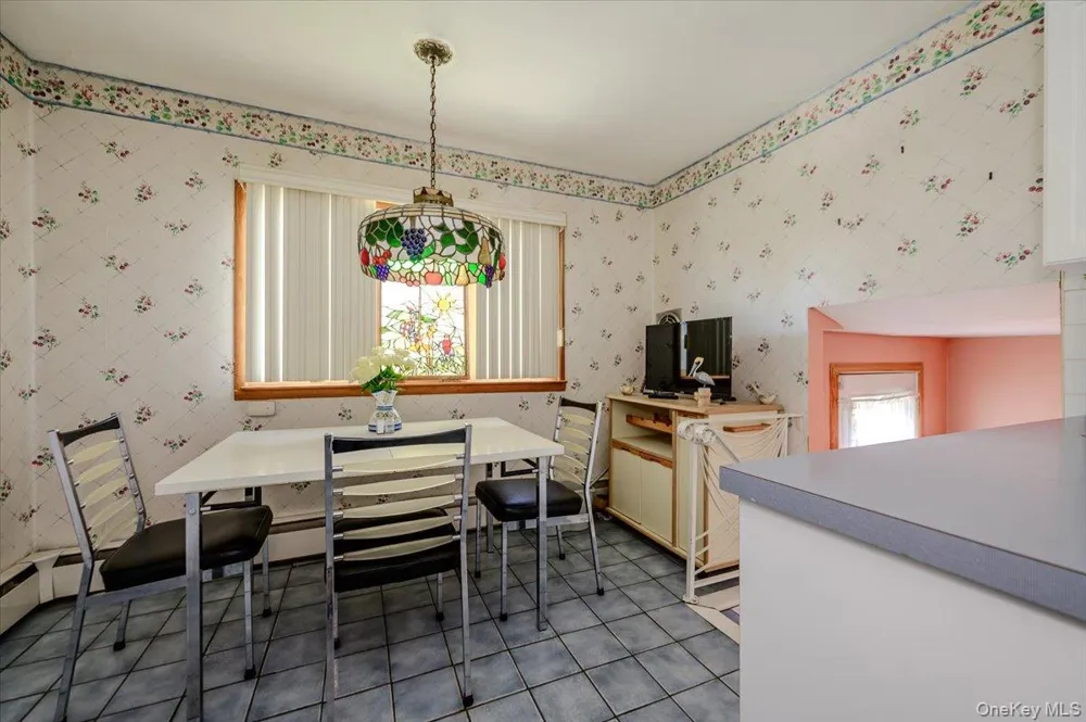 3291 Wolfson Drive Baldwin, NY 11510
