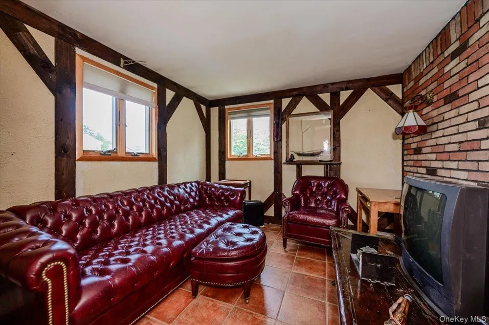 3291 Wolfson Drive Baldwin, NY 11510