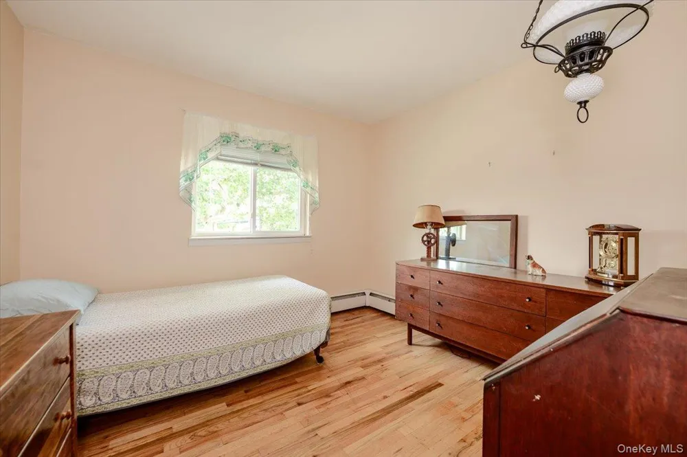 3291 Wolfson Drive Baldwin, NY 11510