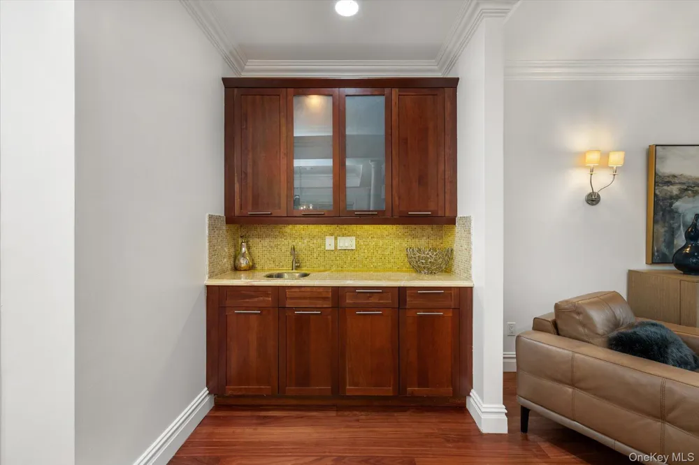9 The Preserve #9 Woodbury, NY 11797