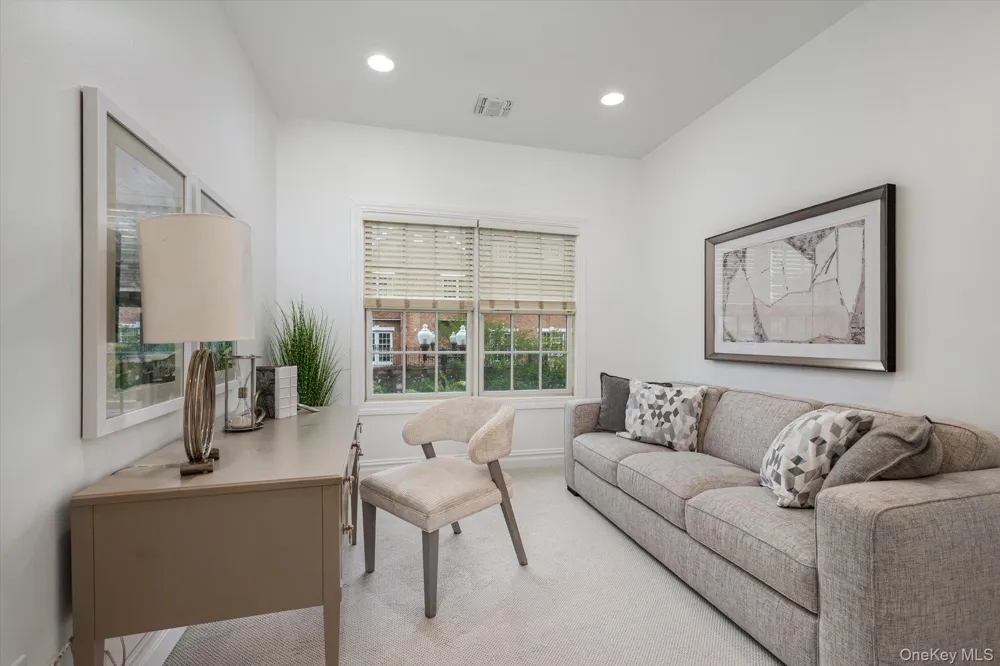 9 The Preserve #9 Woodbury, NY 11797