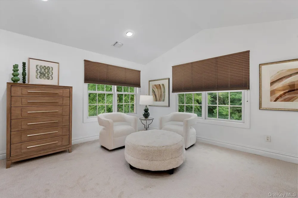 9 The Preserve #9 Woodbury, NY 11797
