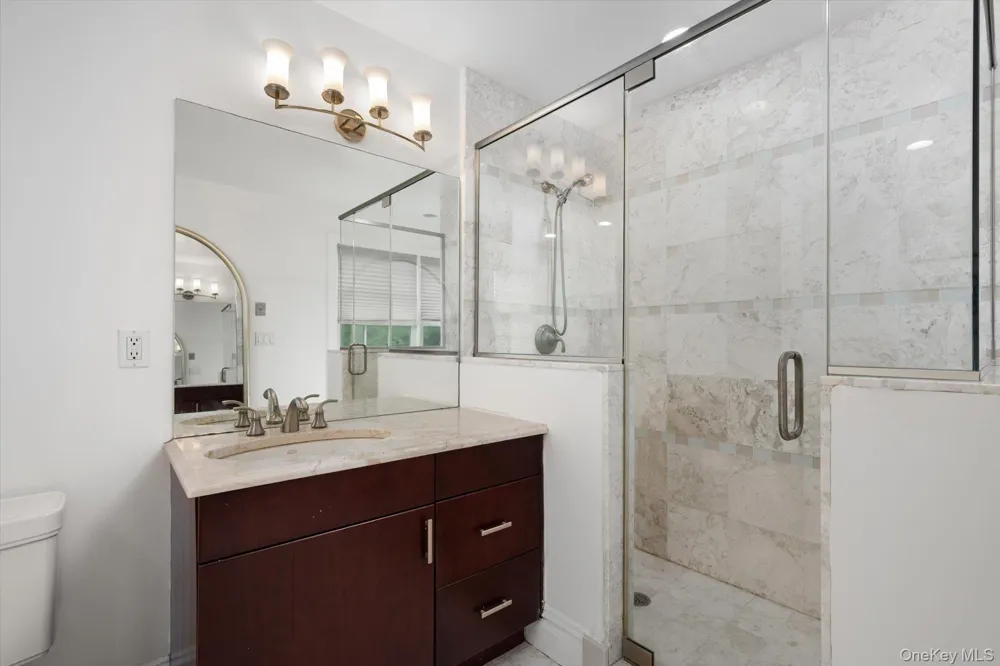 9 The Preserve #9 Woodbury, NY 11797
