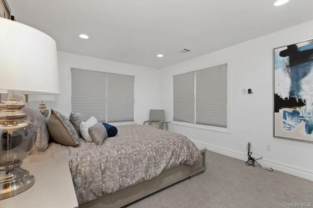 9 The Preserve #9 Woodbury, NY 11797