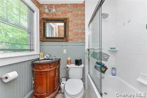 16 Union Avenue Glen Head, NY 11545