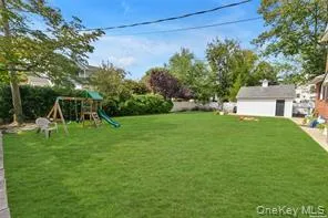 16 Union Avenue Glen Head, NY 11545