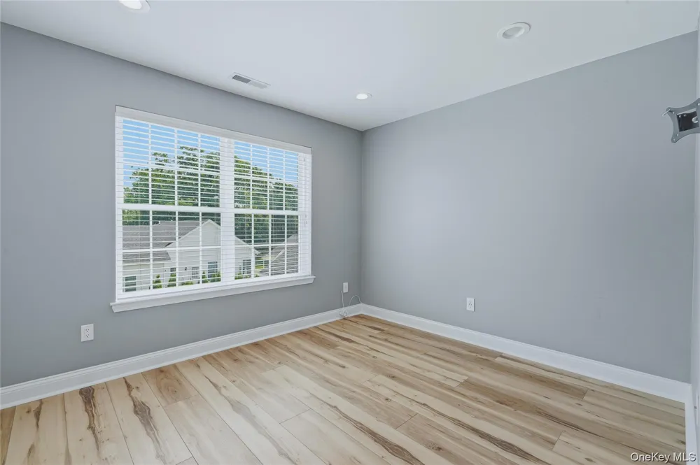 9 Emerson Terrace Highland, NY 12528