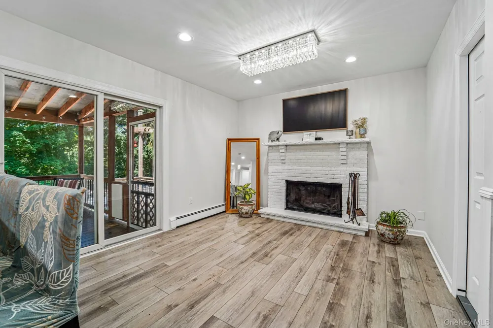 9 Morgans Way Greenwood Lake, NY 10925
