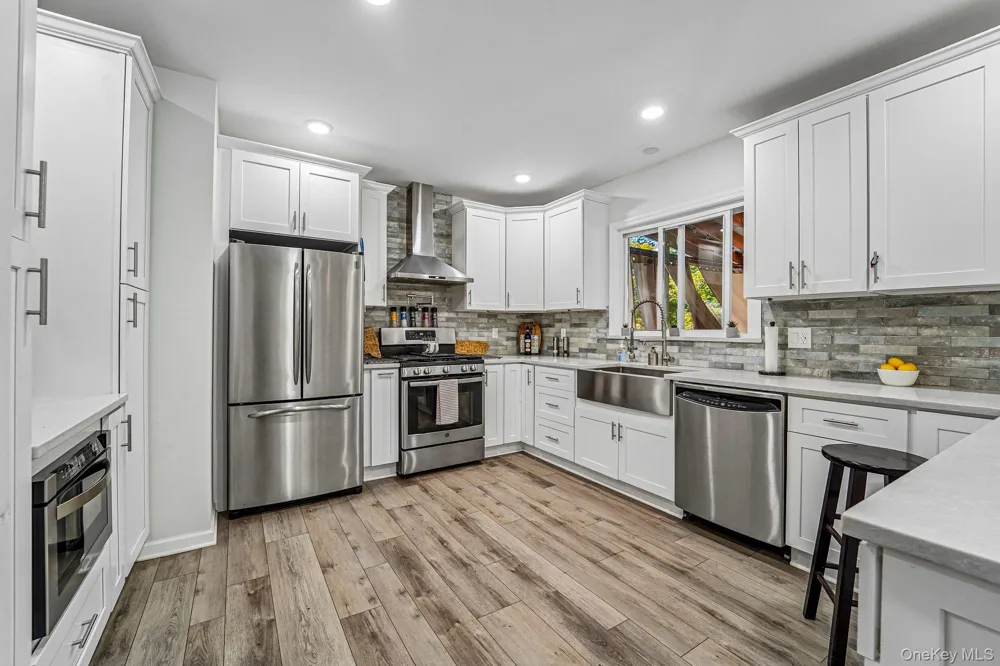 9 Morgans Way Greenwood Lake, NY 10925