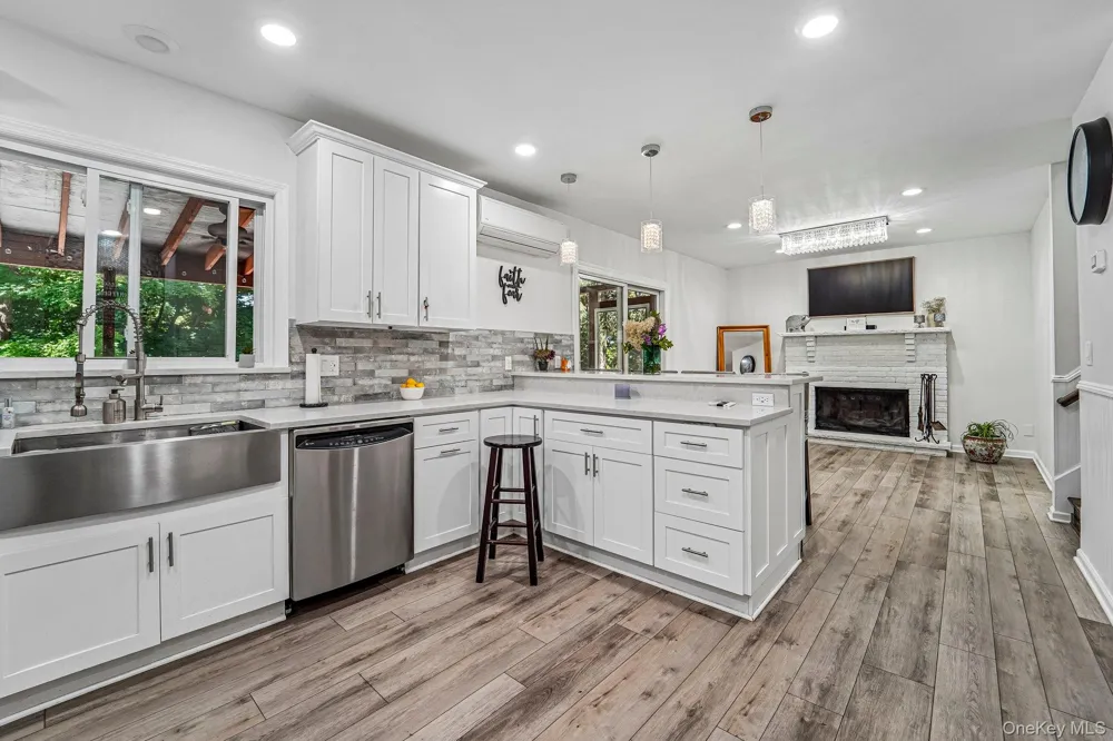 9 Morgans Way Greenwood Lake, NY 10925