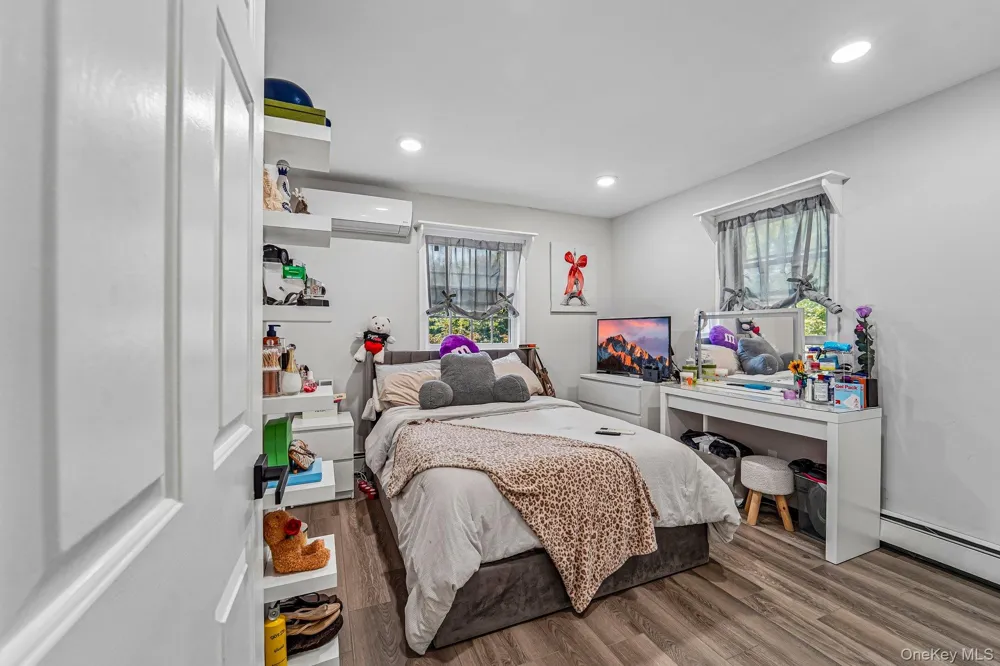 9 Morgans Way Greenwood Lake, NY 10925