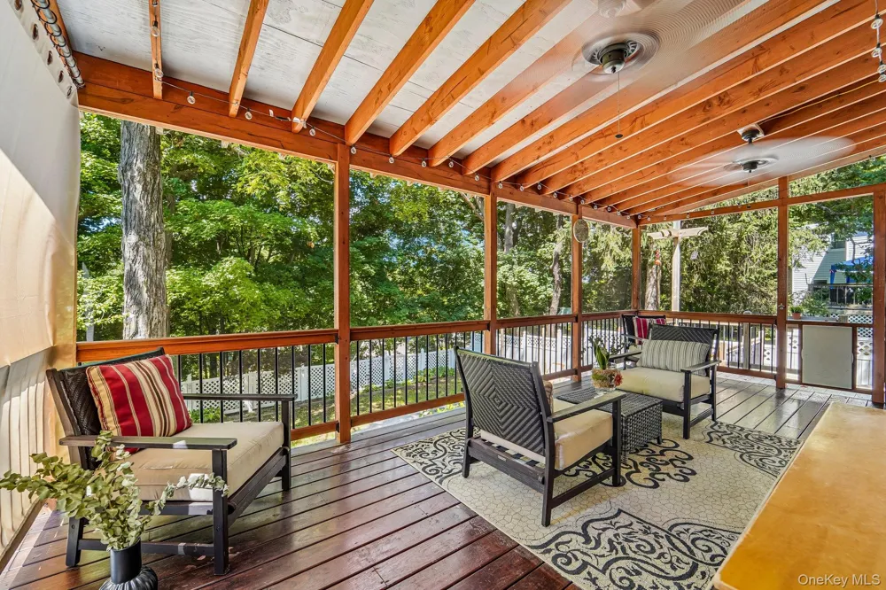 9 Morgans Way Greenwood Lake, NY 10925