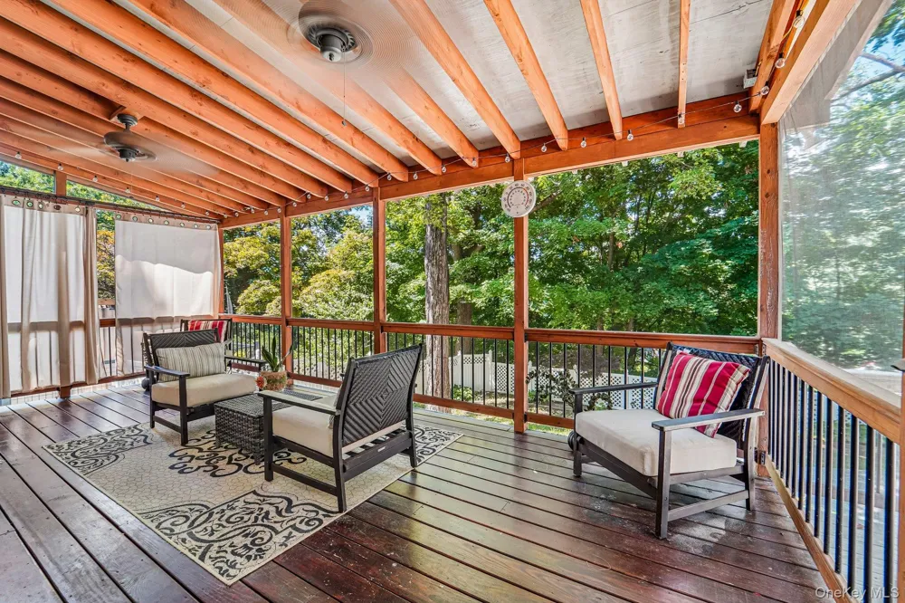 9 Morgans Way Greenwood Lake, NY 10925