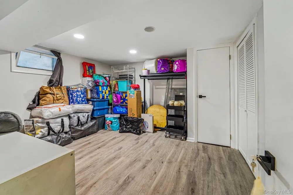 9 Morgans Way Greenwood Lake, NY 10925
