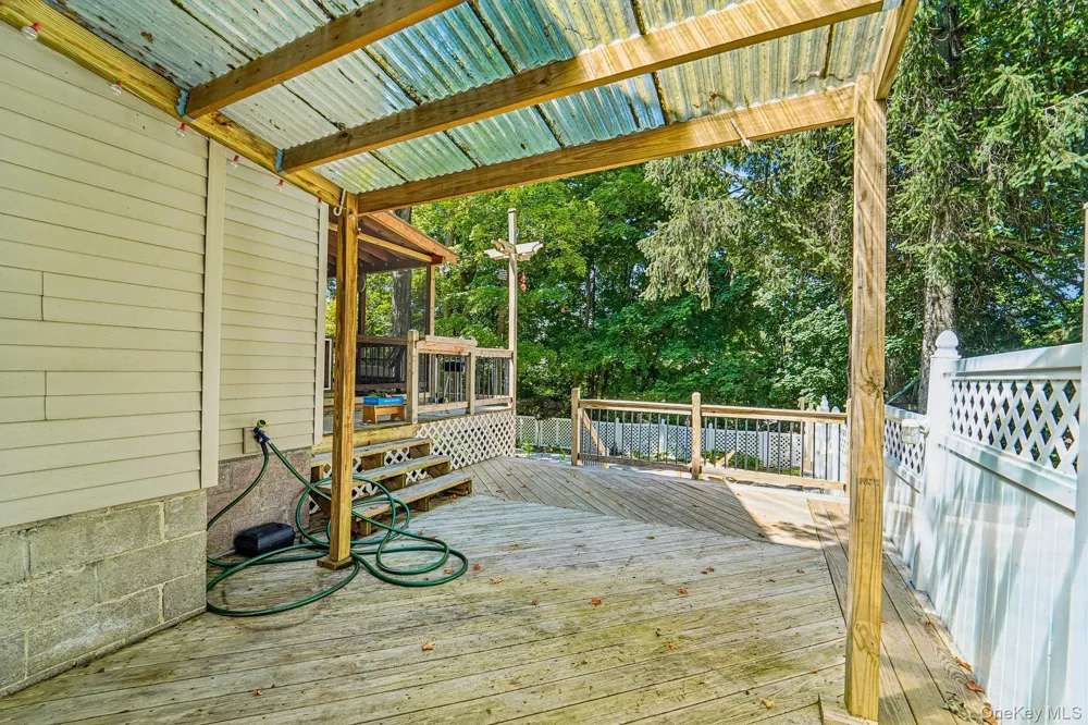 9 Morgans Way Greenwood Lake, NY 10925
