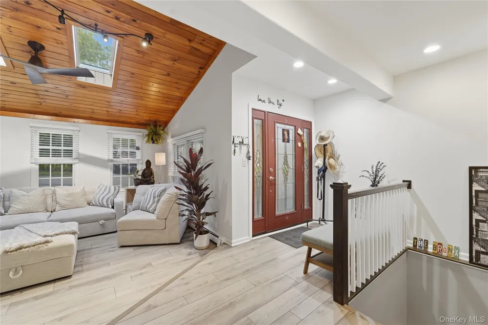 9 Morgans Way Greenwood Lake, NY 10925