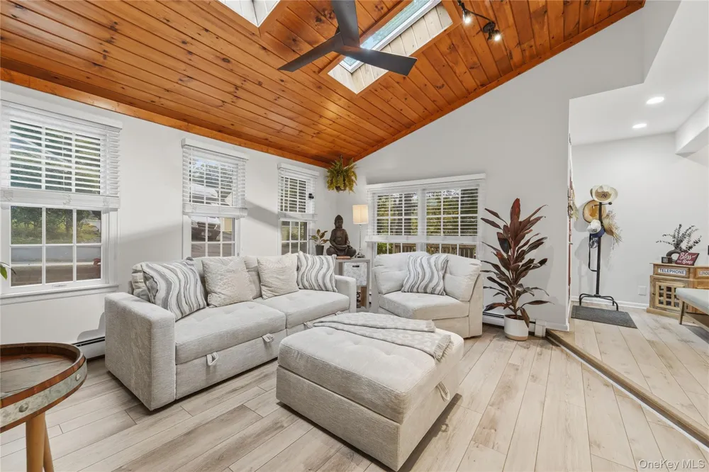 9 Morgans Way Greenwood Lake, NY 10925