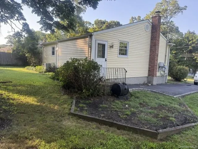 149 Locust Drive Rocky Point, NY 11778