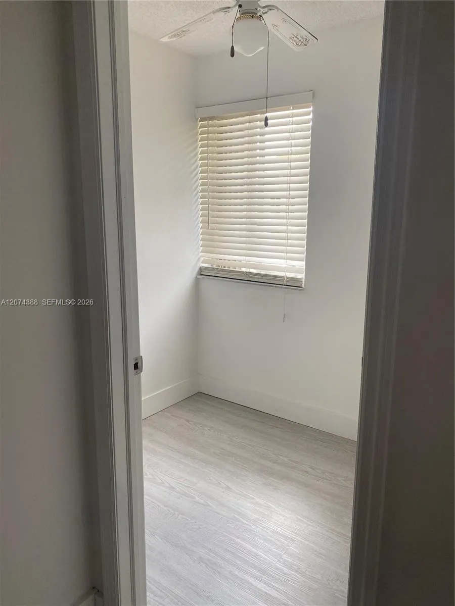 507 Gardens #203 Pompano Beach, FL 33069