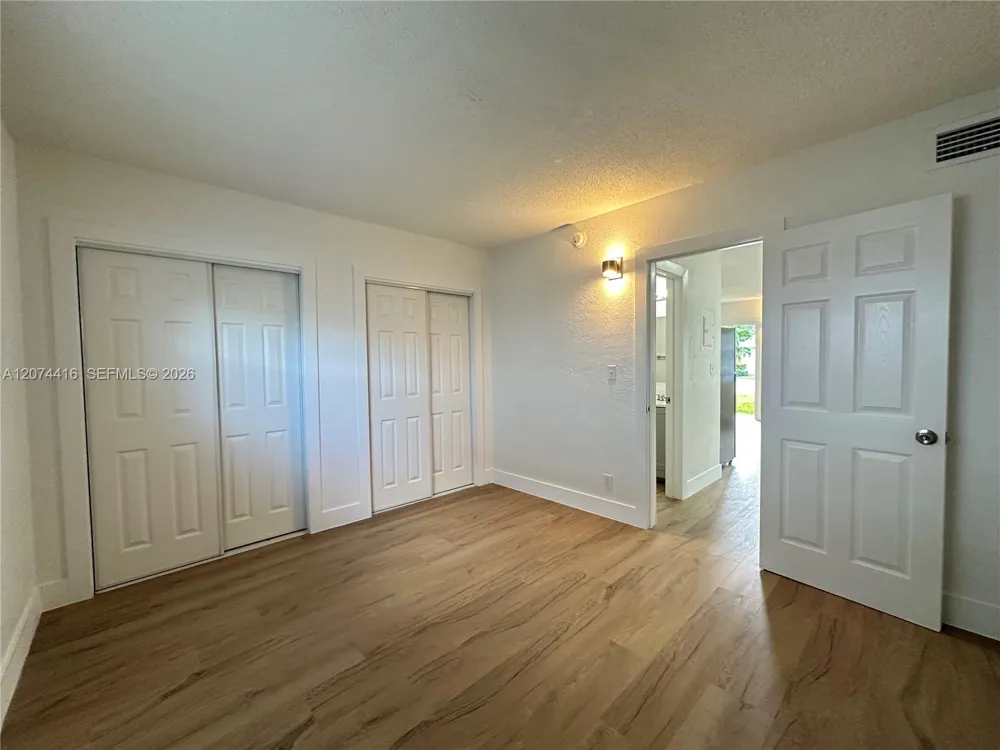 3616 NE 11th Ave #3 Oakland Park, FL 33334