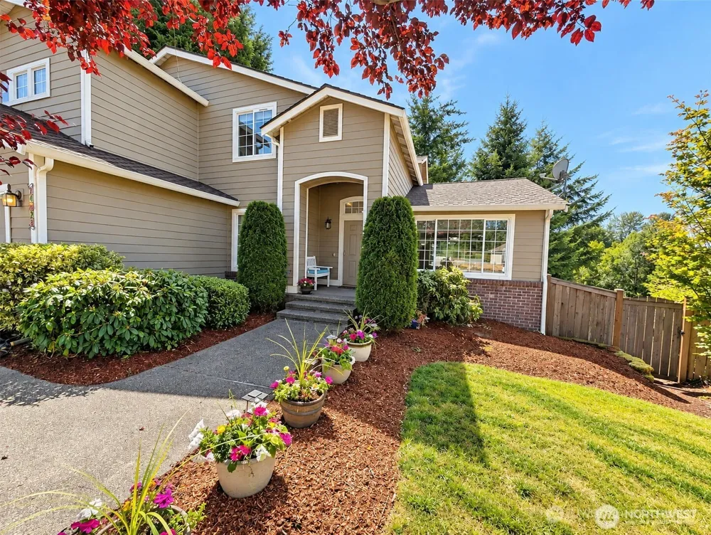 26025 157th Avenue SE Covington, WA 98042
