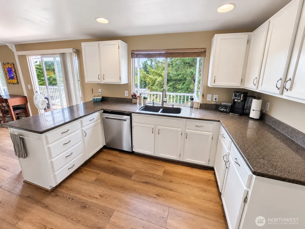 26025 157th Avenue SE Covington, WA 98042