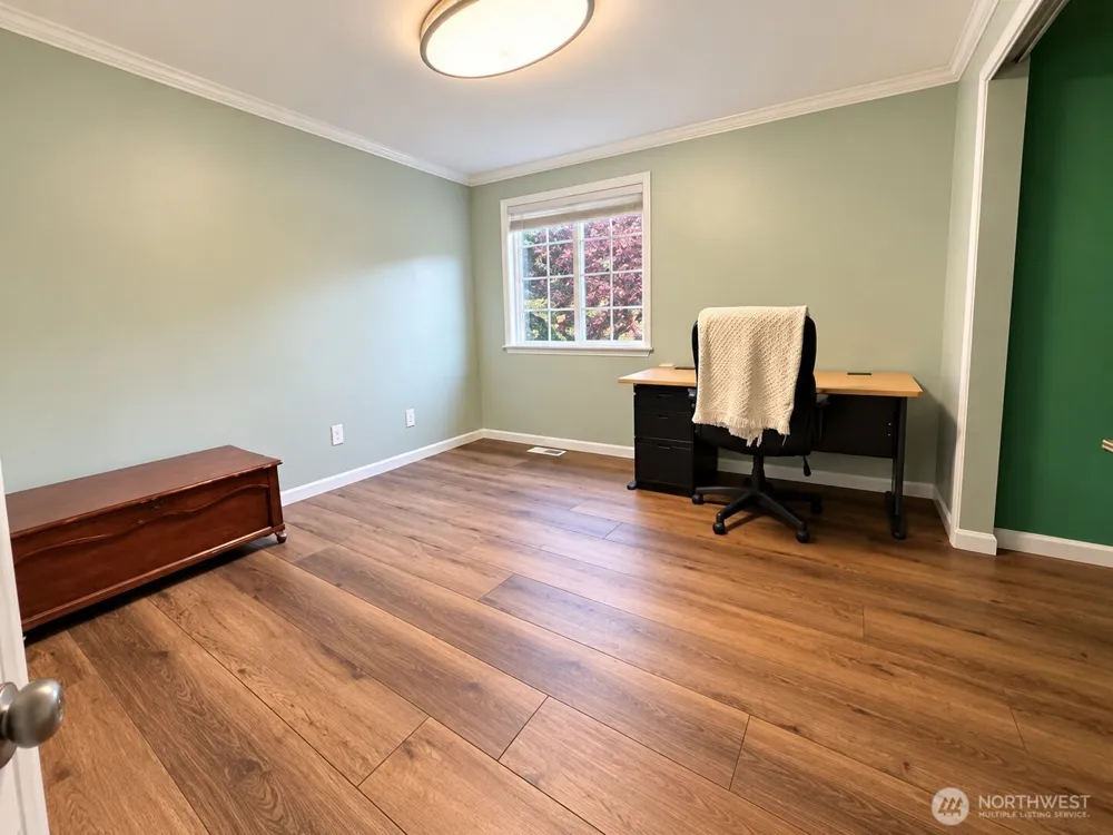 26025 157th Avenue SE Covington, WA 98042