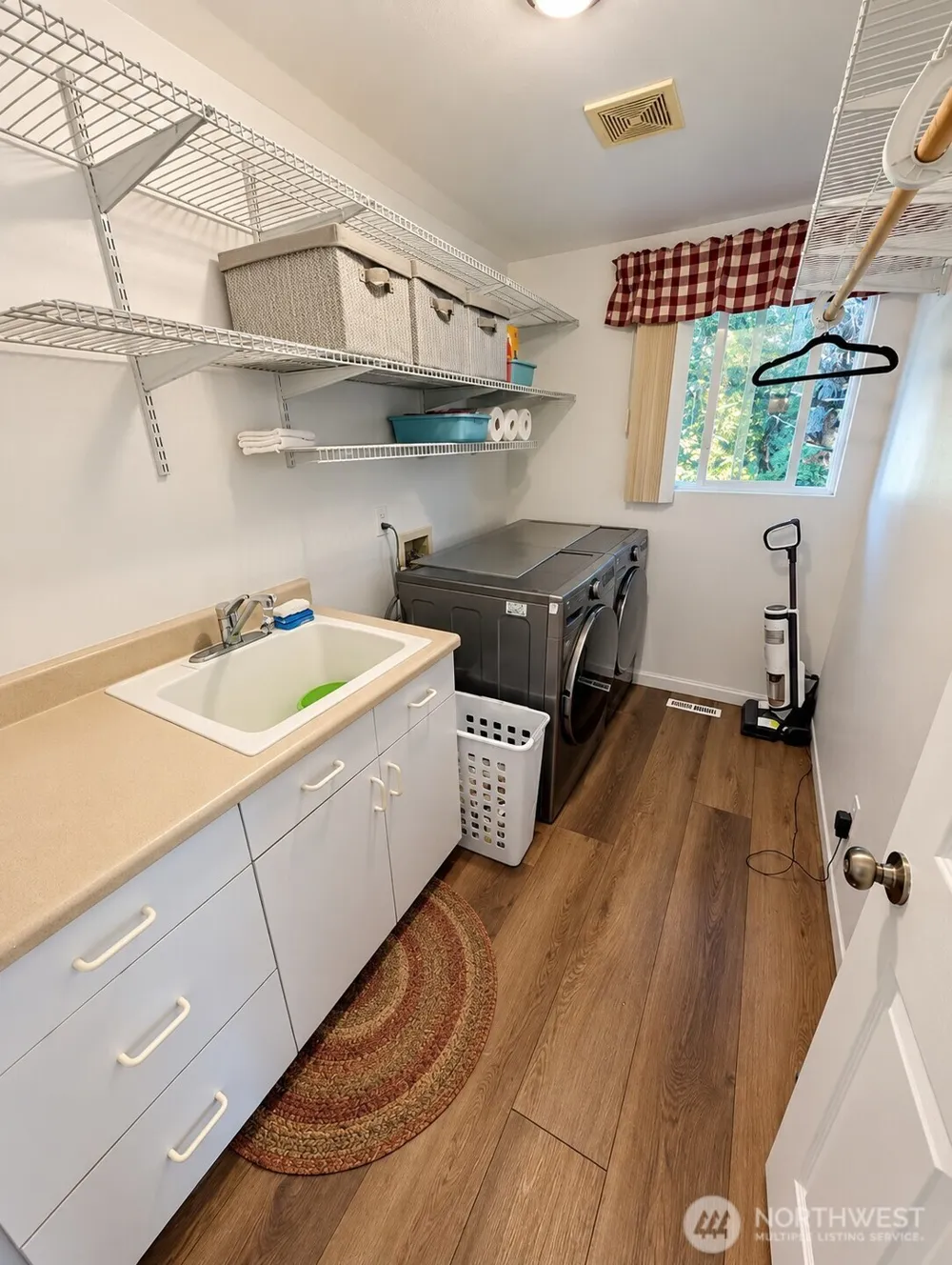 26025 157th Avenue SE Covington, WA 98042