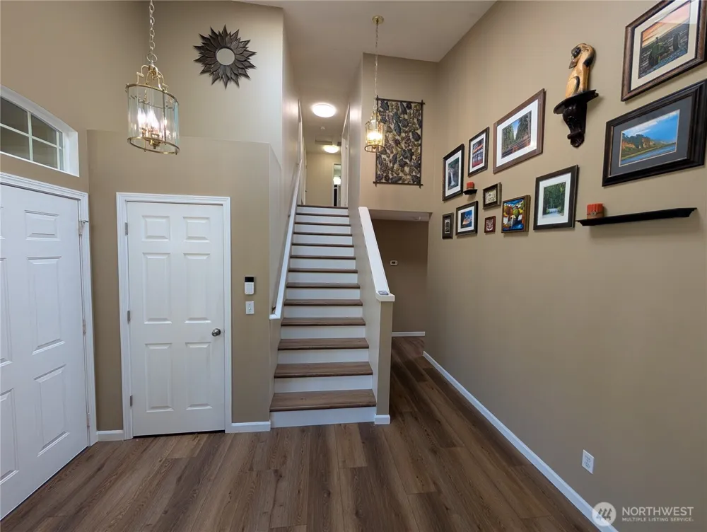 26025 157th Avenue SE Covington, WA 98042