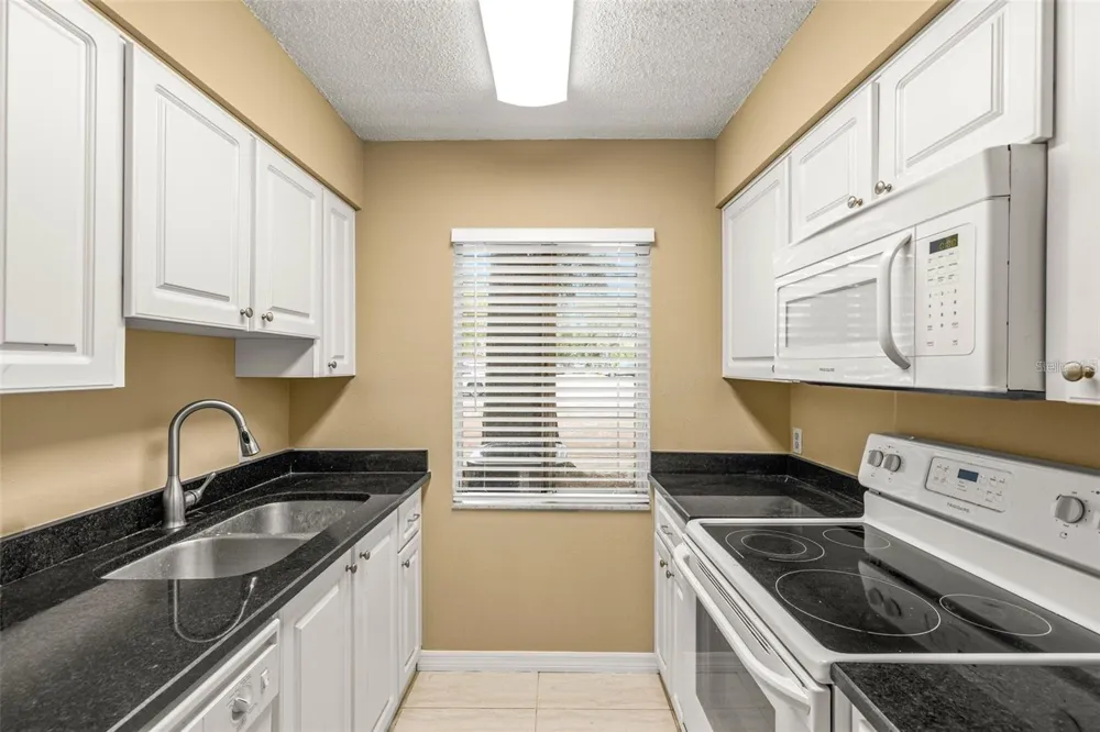 7510 PRESLEY PLACE #98-A Tampa, FL 33617