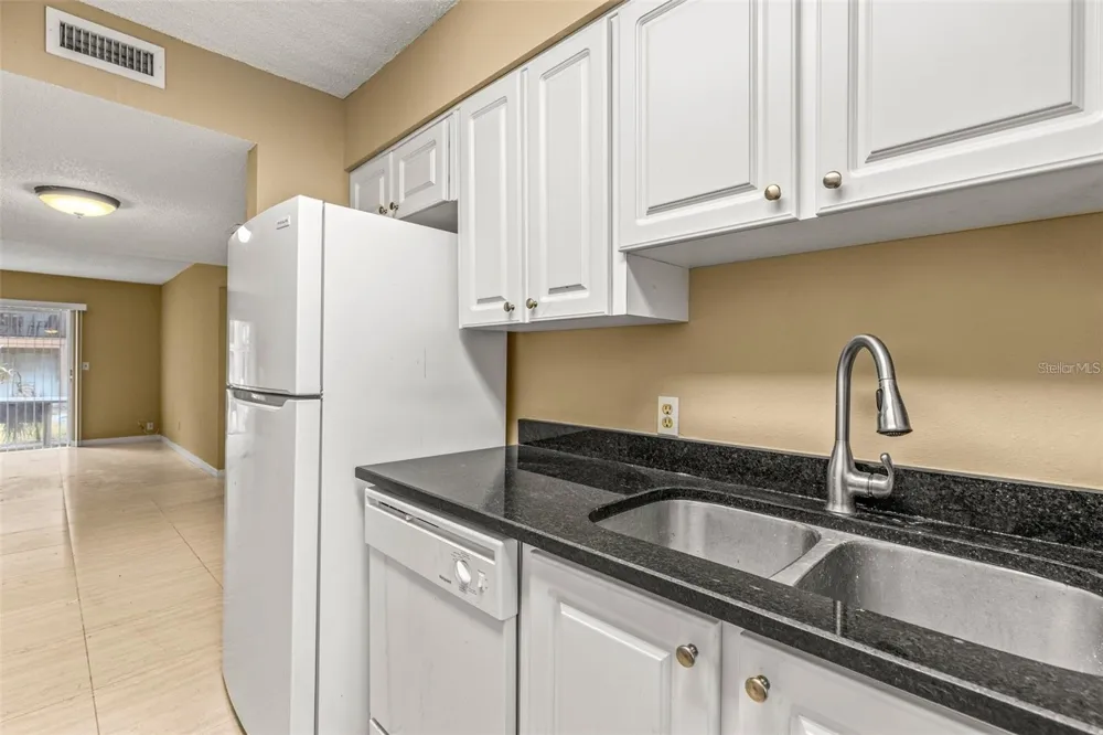 7510 PRESLEY PLACE #98-A Tampa, FL 33617