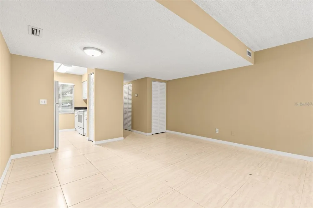 7510 PRESLEY PLACE #98-A Tampa, FL 33617