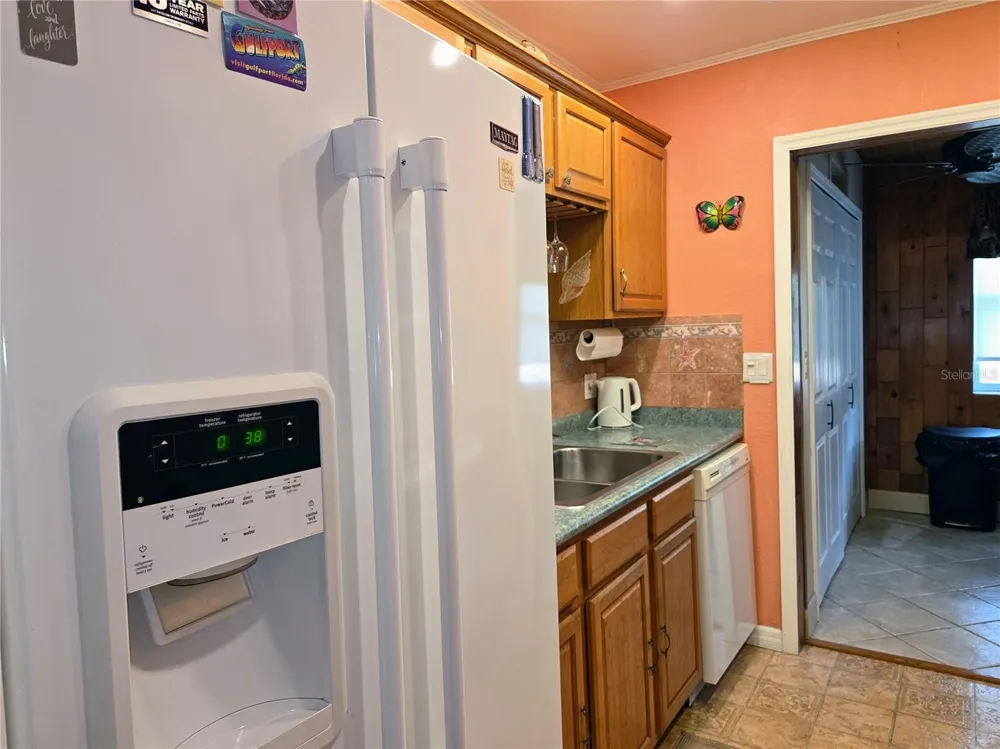 10036 63RD AVENUE #23 St Petersburg, FL 33708
