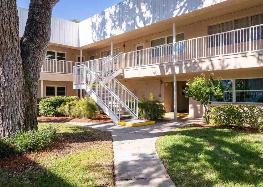 10036 63RD AVENUE #23 St Petersburg, FL 33708