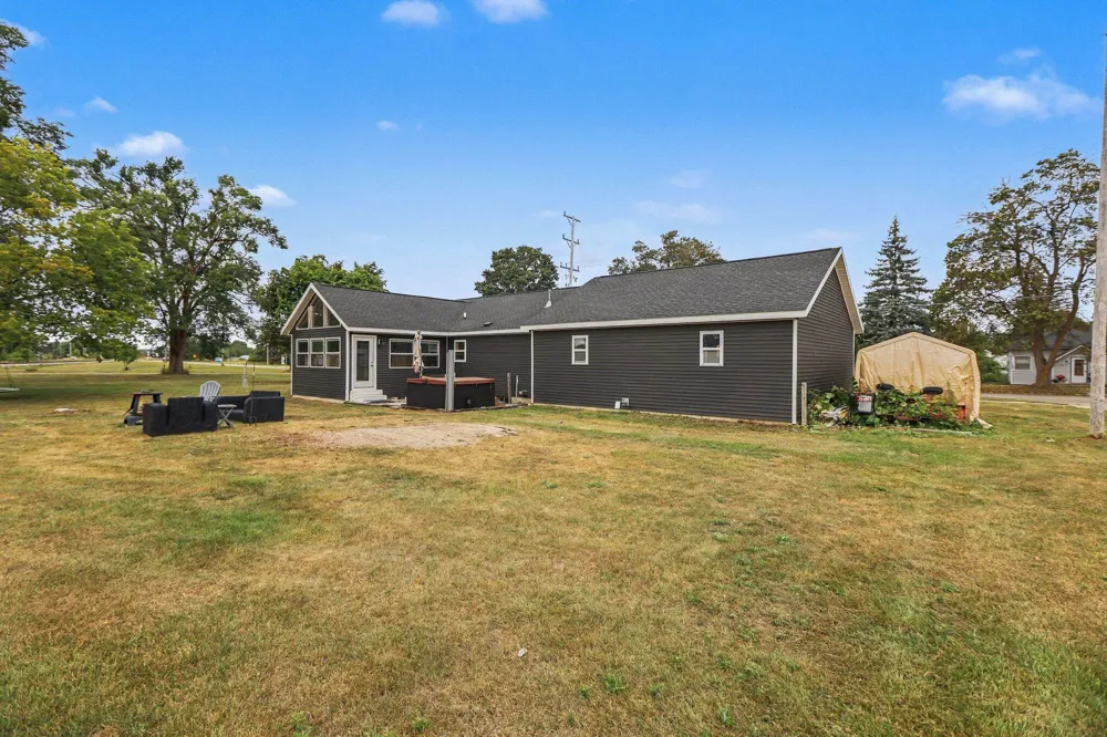 321 Wright Street Cadillac City, MI 49601