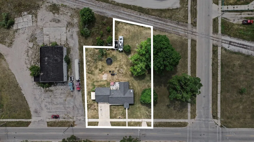 321 Wright Street Cadillac City, MI 49601