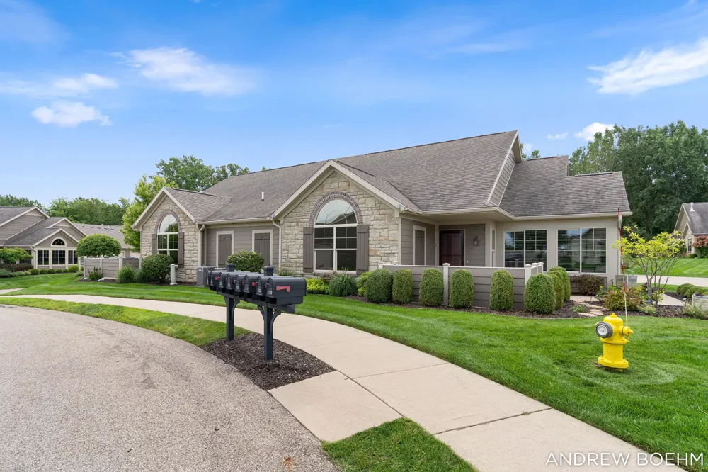 1220 Waterwalk Drive Holland City, MI 49423