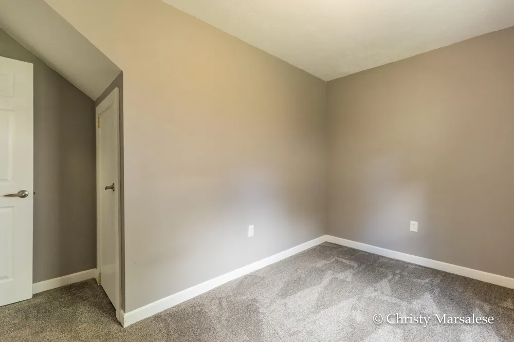 120 34th Street SE Wyoming City, MI 49548