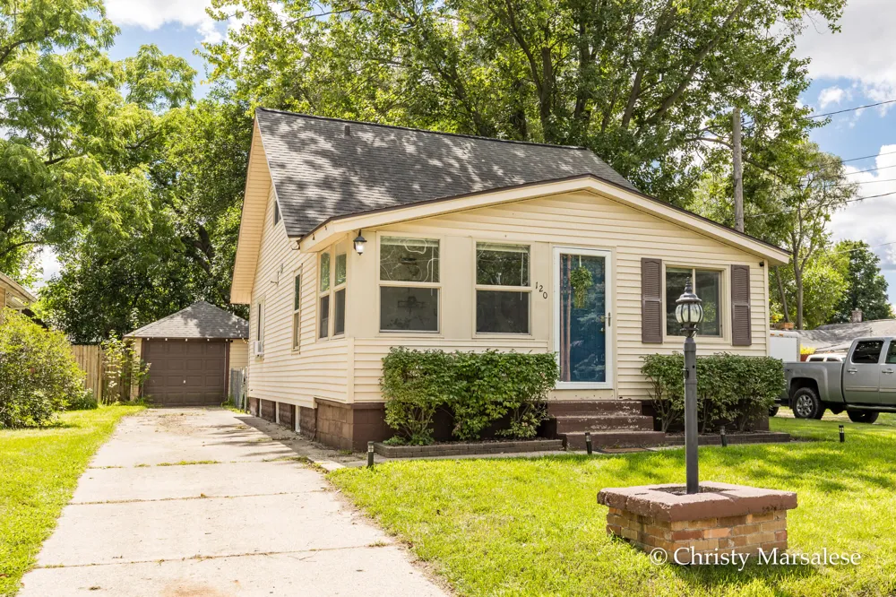 120 34th Street SE Wyoming City, MI 49548