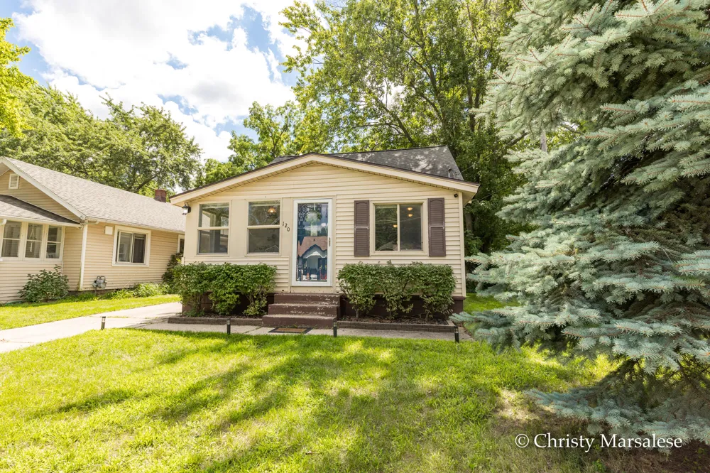 120 34th Street SE Wyoming City, MI 49548