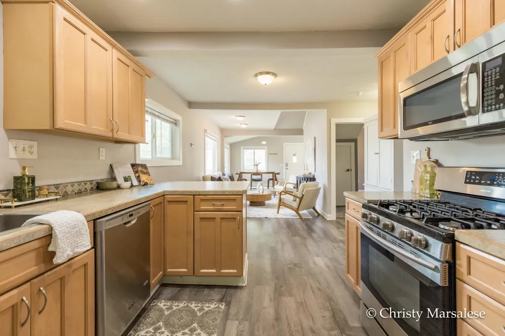 120 34th Street SE Wyoming City, MI 49548