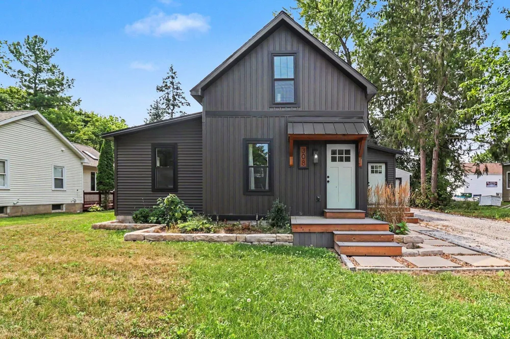308 E Broadway Street Scottville City, MI 49454