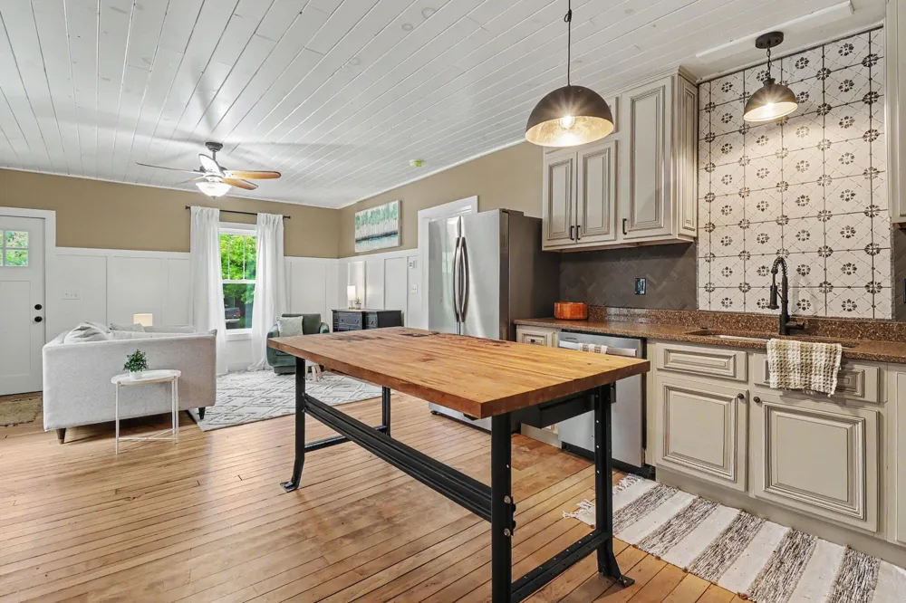 308 E Broadway Street Scottville City, MI 49454