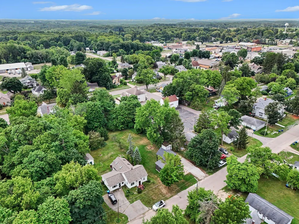 308 E Broadway Street Scottville City, MI 49454