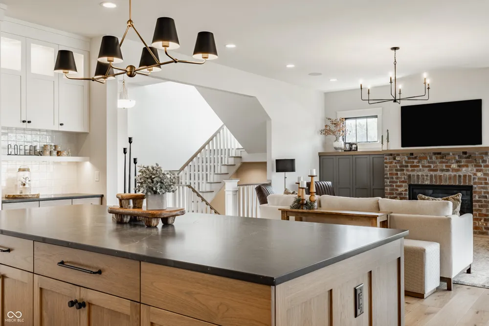 5778 Marvie Drive Zionsville, IN 46077