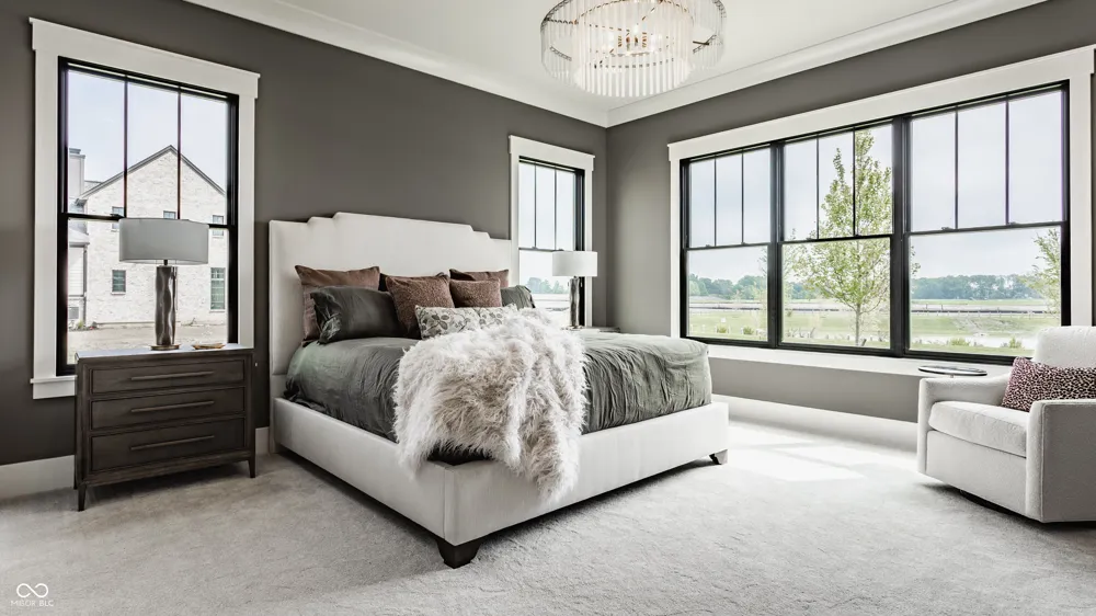5778 Marvie Drive Zionsville, IN 46077