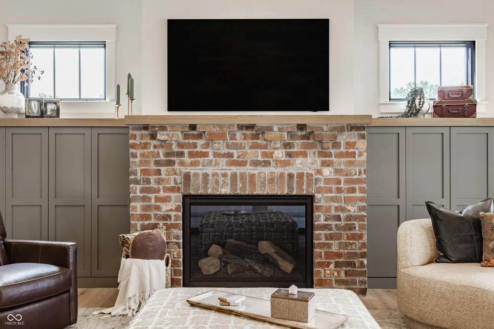 5778 Marvie Drive Zionsville, IN 46077