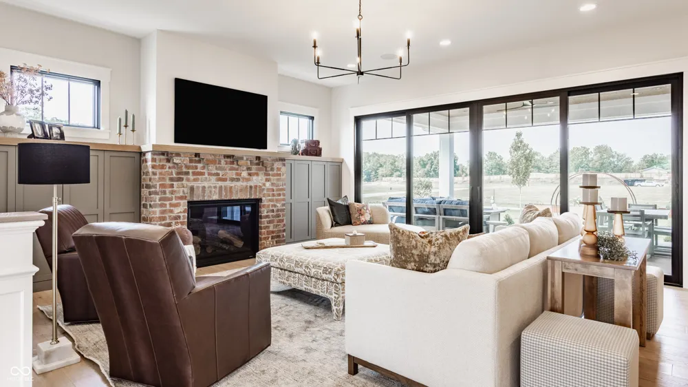 5778 Marvie Drive Zionsville, IN 46077