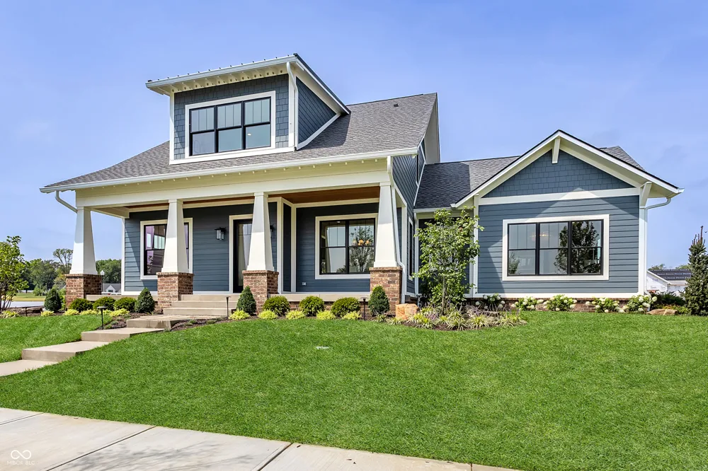5778 Marvie Drive Zionsville, IN 46077