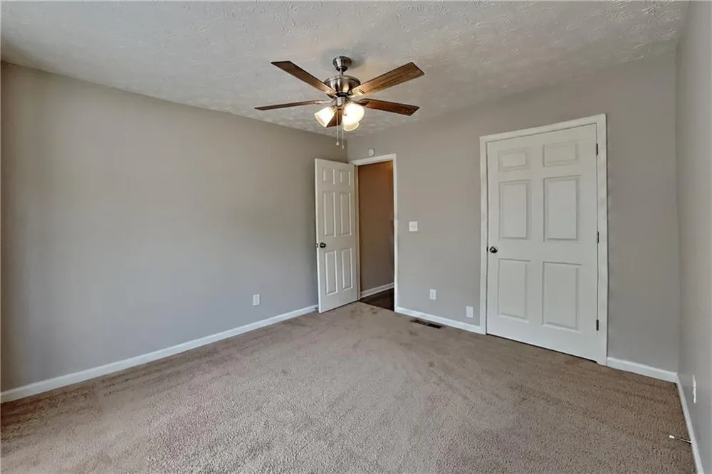 1874 Manor Oak Lane Buford, GA 30519
